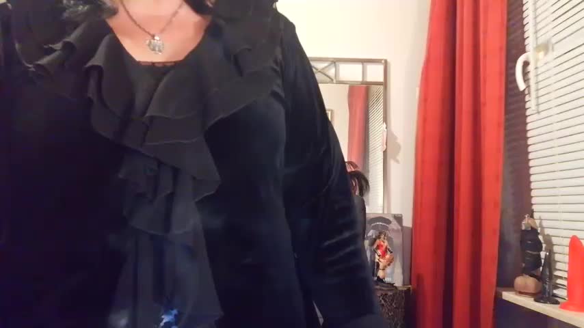 LadyMaxime511 Adult Chat October 21, 2026
