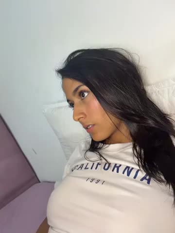 your_khloe1 Adult Chat October 21, 2026