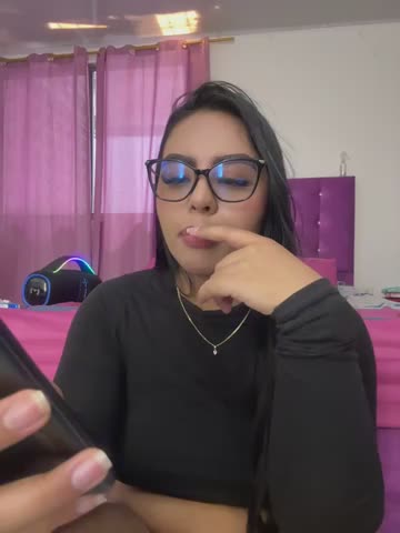 Emily_Wolff Adult Chat October 21, 2026