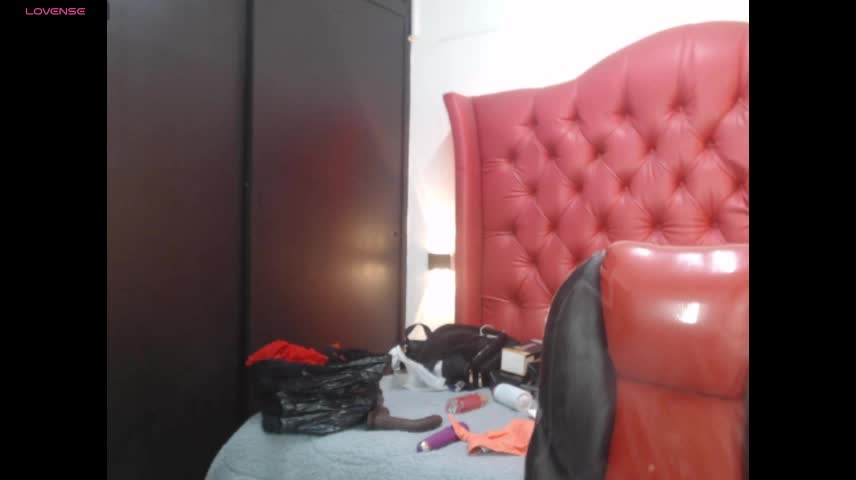 nei_girl Adult Chat October 21, 2026