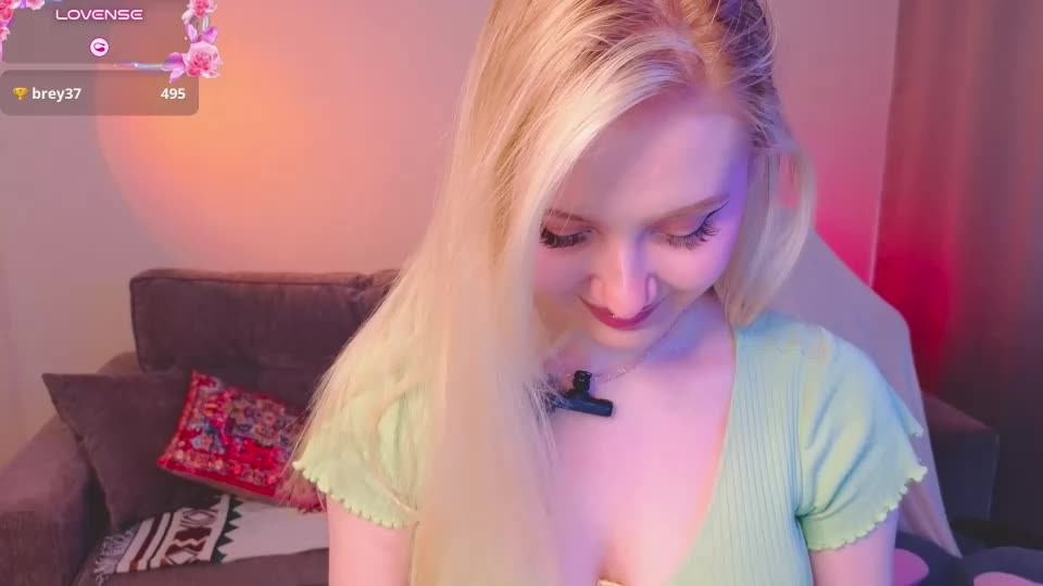 oliviabrownx0 Adult Chat October 22, 2026