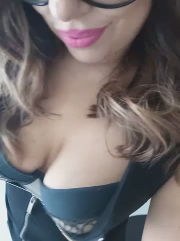 bambolina_sexy1985 Adult Chat October 21, 2026