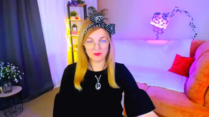 YourUniverser Adult Chat October 21, 2026
