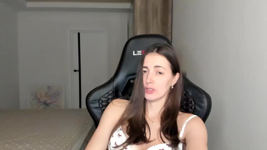 Sabrina_Mur Adult Chat October 22, 2026