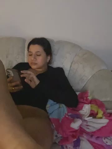 roxi-fox Adult Chat October 22, 2026