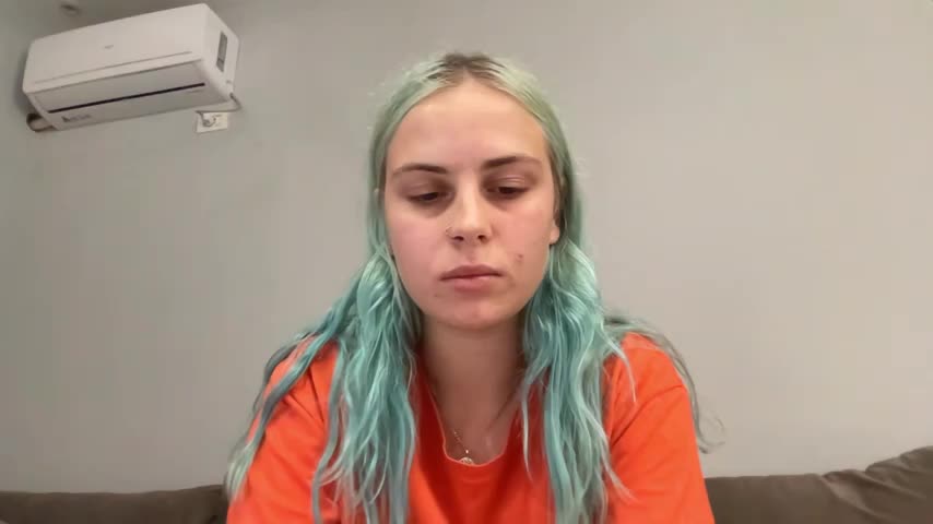 Rowenaaa Adult Chat October 22, 2026