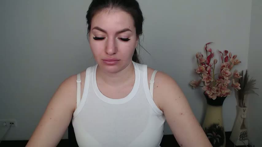Trinny_Love Adult Chat October 21, 2026
