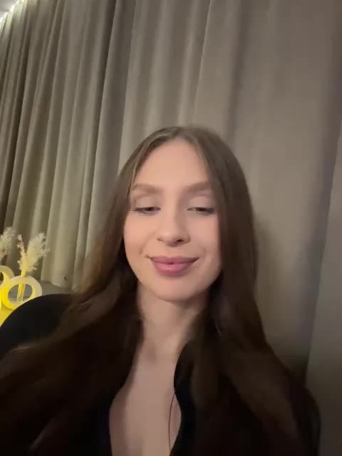 mi_mi Adult Chat October 22, 2026