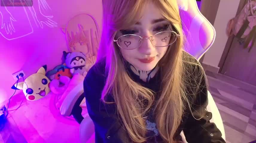 Miwa_violet Adult Chat October 22, 2026