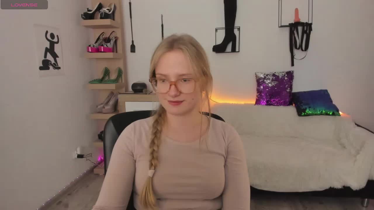 NancyErotic Adult Chat October 22, 2026