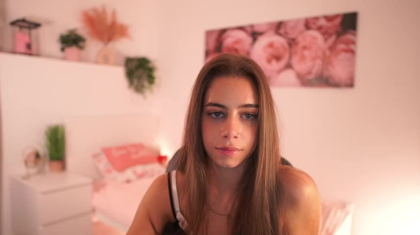 OliviaMoretti Adult Chat October 22, 2026