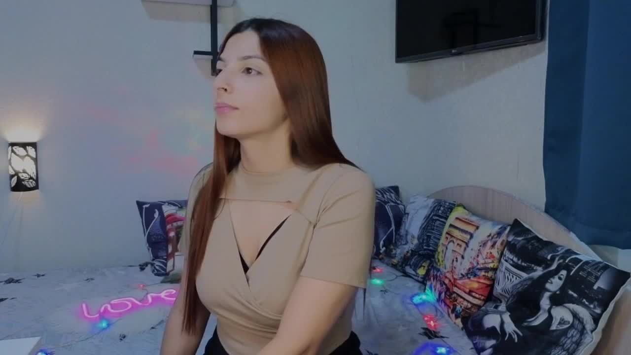 Sweetie_R Adult Chat October 22, 2026