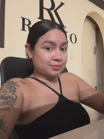 Pretty_Isadora Adult Chat October 22, 2026