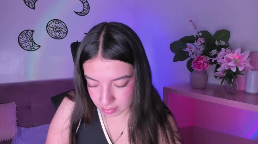 Sara_Deen Adult Chat October 22, 2026