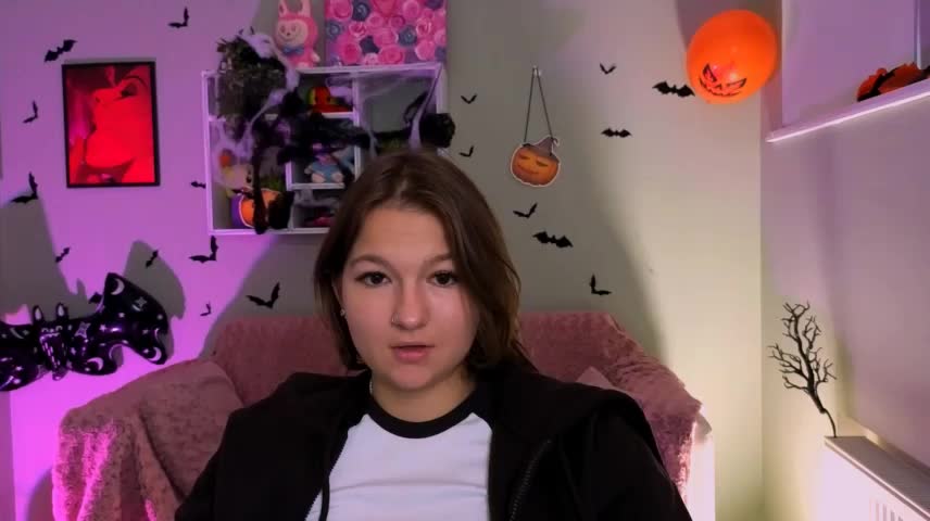 liana_best Adult Chat October 22, 2026