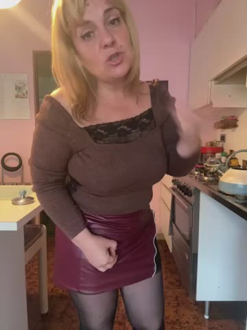 ElySun_ Adult Chat October 22, 2026