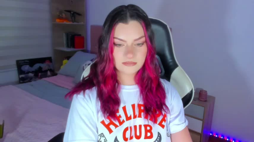 OphelianaRose33 Adult Chat October 22, 2026