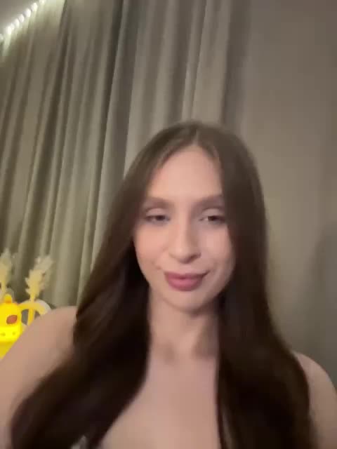 mi_mi Adult Chat October 22, 2026
