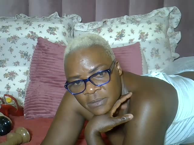 CASSANDRASTONE46xxx Adult Chat October 23, 2026