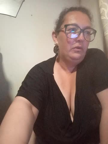 _Saraqueen-- Adult Chat October 23, 2026