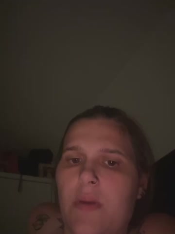 QBeeSmokey Adult Chat October 22, 2026