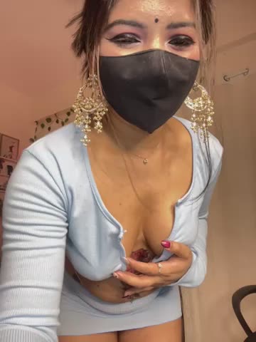 Berry_blossom Adult Chat October 23, 2026