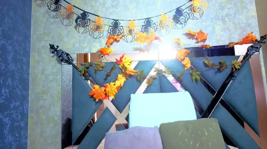 Malia_fox Adult Chat October 23, 2026