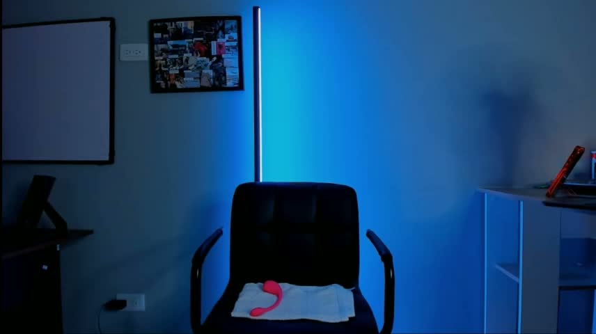 mia_world_ Adult Chat October 23, 2026