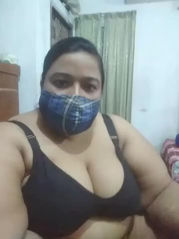 momo_loves Adult Chat October 23, 2026