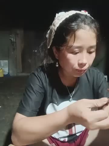 HeresThuy22 Adult Chat October 23, 2026