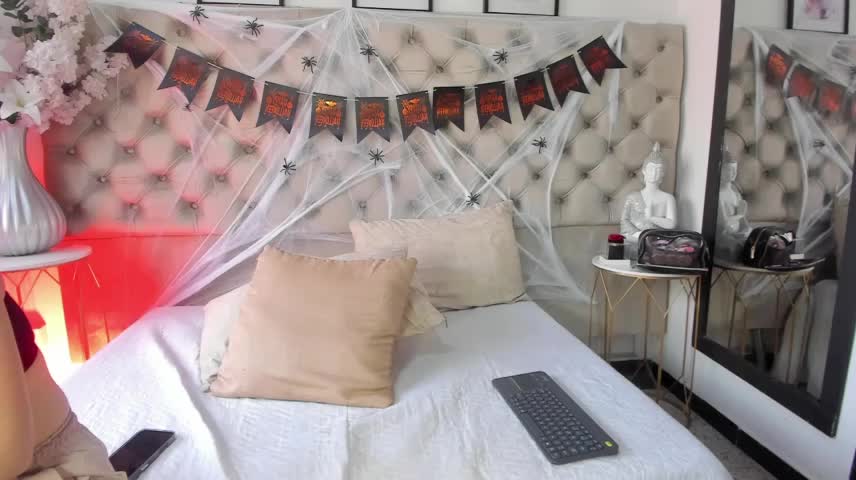 AnnieMartinez Adult Chat October 23, 2026