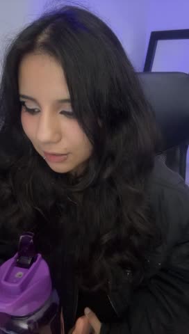 HollyPeachh Adult Chat October 23, 2026