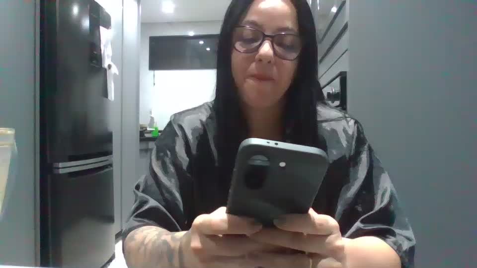 Laura_81 Adult Chat October 24, 2026