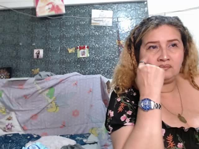 Perla1981-- Adult Chat October 24, 2026