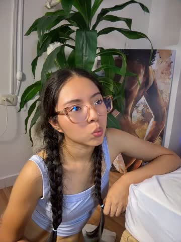 I_AM_EMMA_ Adult Chat October 23, 2026