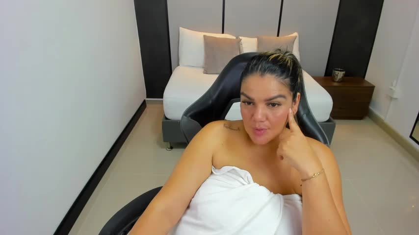 ruby_jimenez18_ Adult Chat October 23, 2026