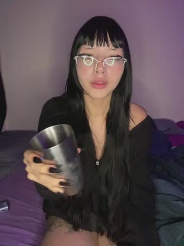 Catzinhawn Adult Chat October 23, 2026