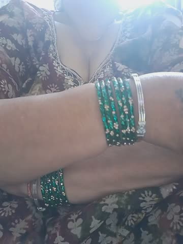 Kavya_XX Adult Chat October 23, 2026