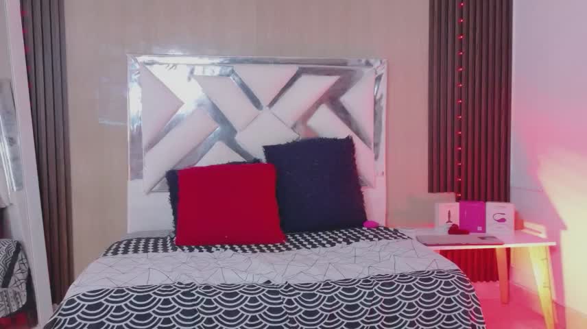 katherina_diaz Adult Chat October 23, 2026