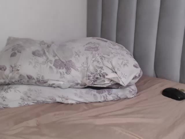 MeekyCurvyAss_ Adult Chat October 23, 2026