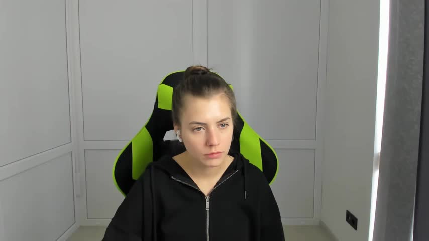 SoftBloomMira Adult Chat October 23, 2026
