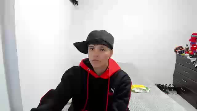 Bruno_Cruzz Adult Chat October 23, 2026