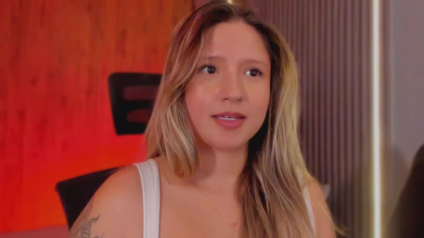 MiaPetit_ Adult Chat October 24, 2026