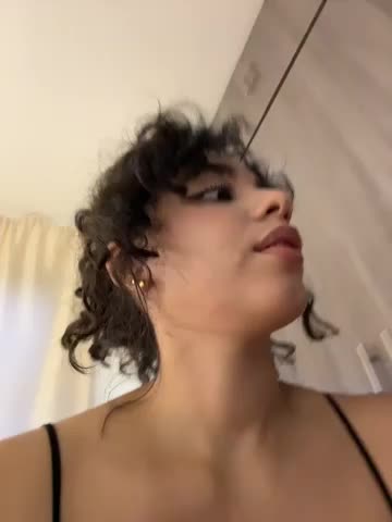 Capricho_01 Adult Chat October 24, 2026