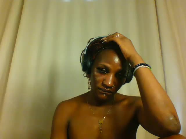 SleekCandy_petites Adult Chat October 24, 2026