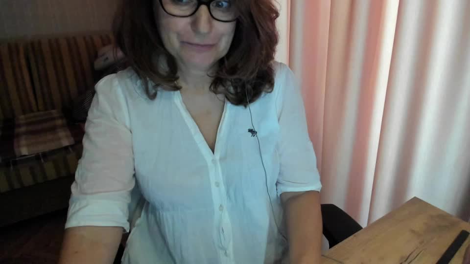 lauraoven Adult Chat October 25, 2026