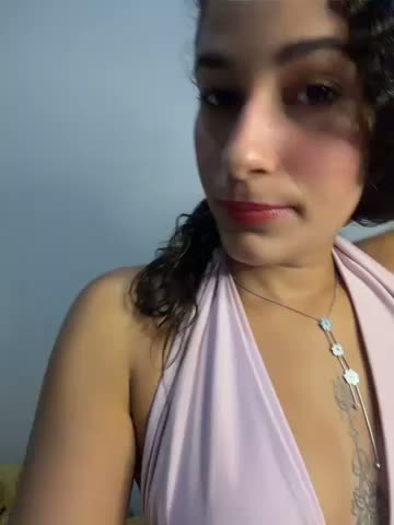 Luana_264 Adult Chat October 25, 2026