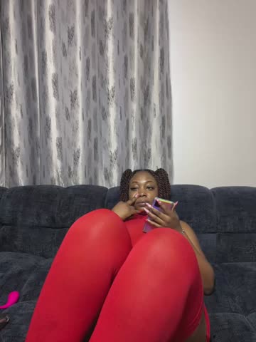 Hot_Candyy_ Adult Chat October 25, 2026