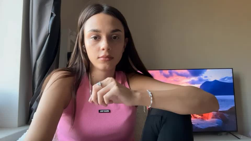 arianavazzana Adult Chat October 25, 2026