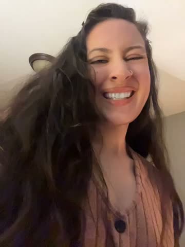 AhlanaLuxe_2026-10-23_08-57-25_319 Adult Chat October 25, 2026